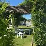 Bella Casa N